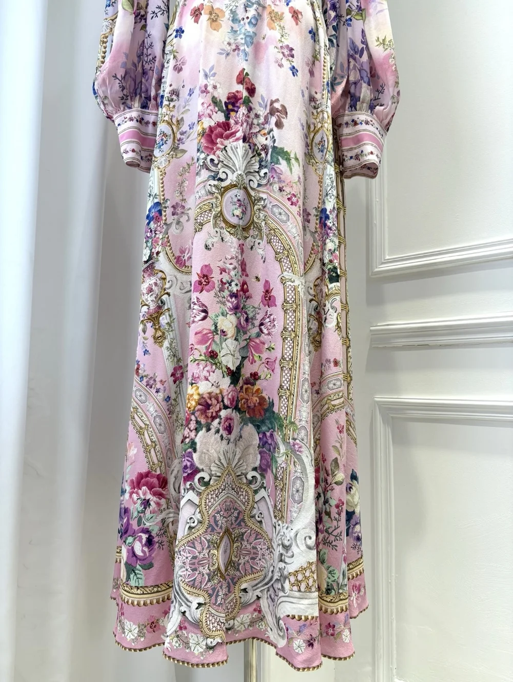 Camilla Palatial Pastels shaped waistband dress with gathered sleeves - Picture 11 of 12